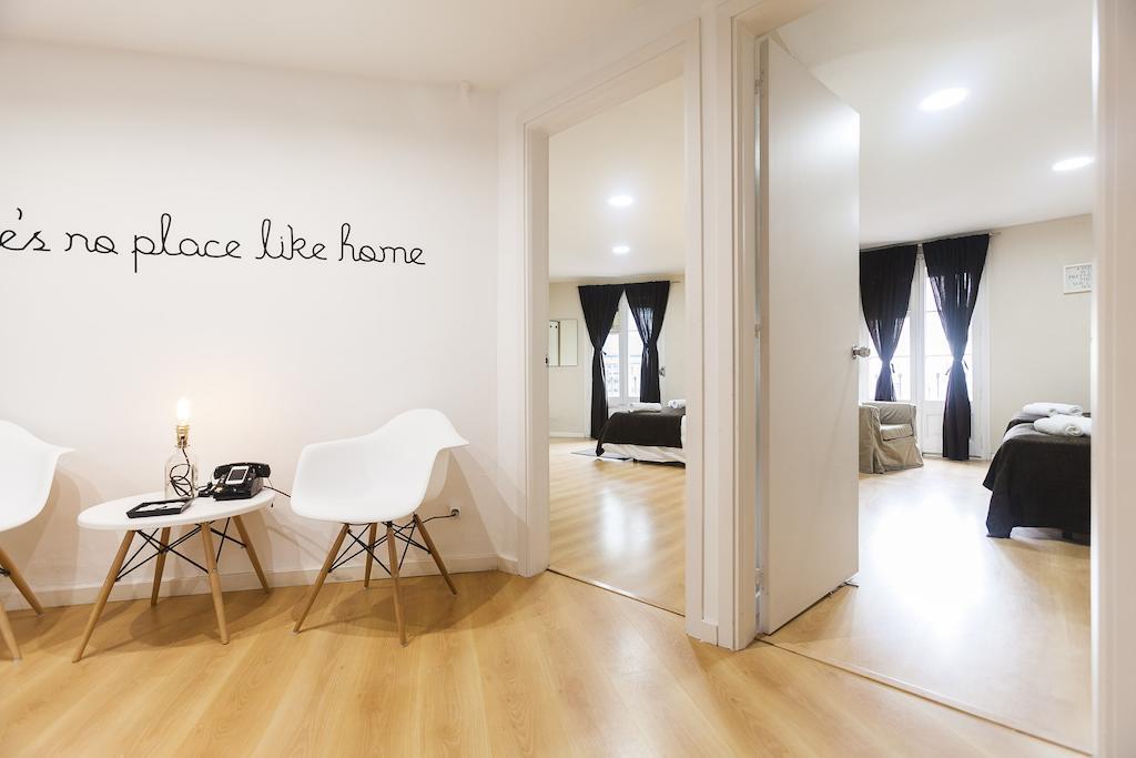 Be Barcelona Plaza Catalunya Appartement Kamer foto